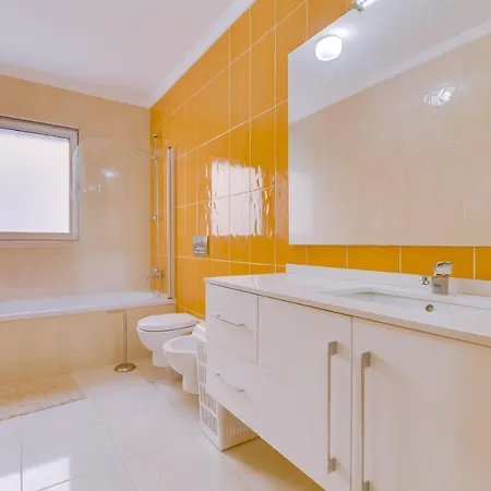 Novo - Modern - Quarteira Cavacos