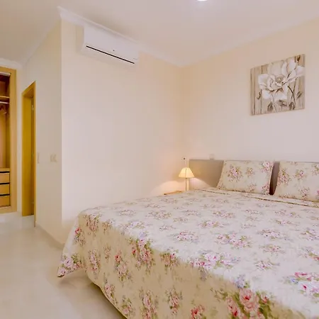 Novo - Modern - Quarteira דירה *