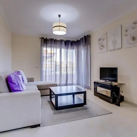 Novo - Modern - Quarteira * קוואקוס