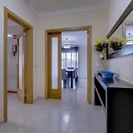Novo - Modern - דירה קווארטיירה